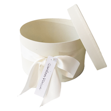 Load image into Gallery viewer, BEAUTE VIVIEN