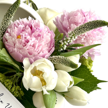 Load image into Gallery viewer, DAINTY