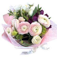 Load image into Gallery viewer, POCKETFUL OF POSIES