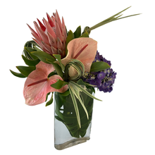 Load image into Gallery viewer, STRIKING